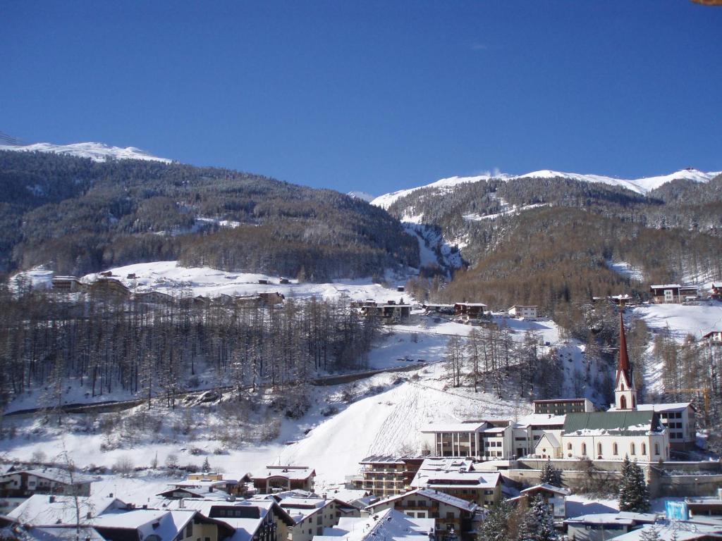 Hotel Garni Fiegl Apart Sölden Eksteriør billede